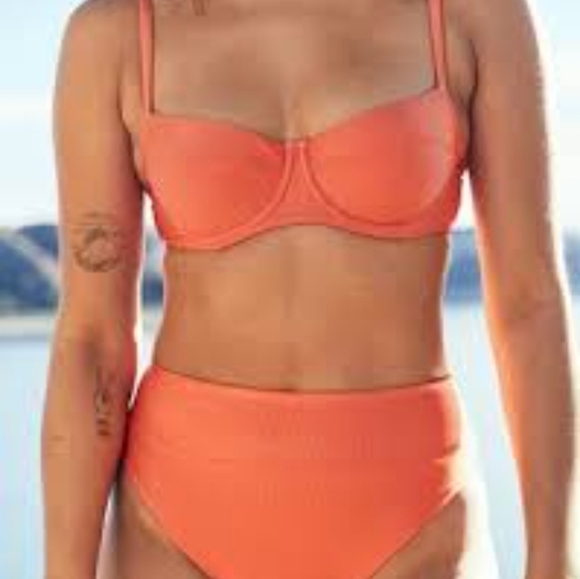 Aerie Shine Ribbed Orange Underwire Bikini Swim Swimsuit Top Size 36C New Beach - Picture 6 of 6